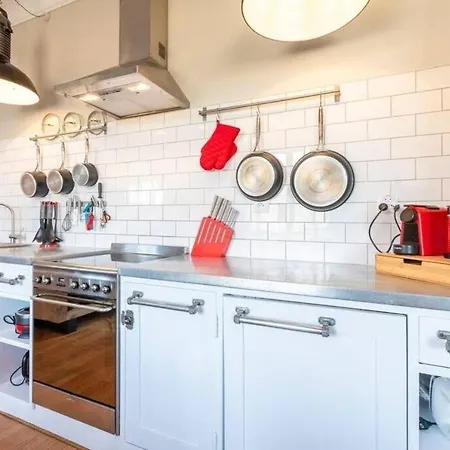Apartment The Red Heart Of - Beautiful For 4 People *